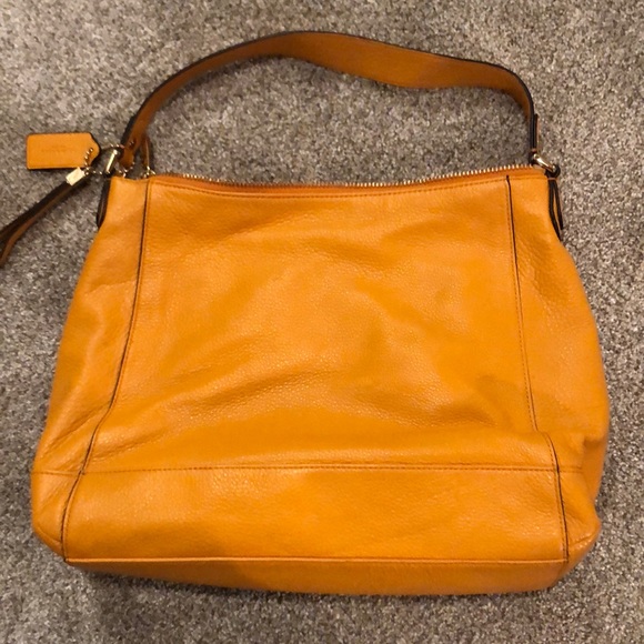 Coach bag. Like new - Picture 2 of 6